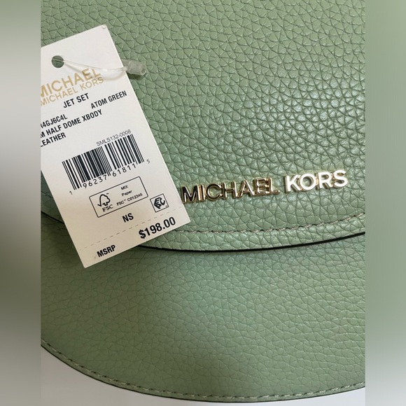 NWT Michael Kors Jet Set Small Half Dome Crossbody Leather Bag Green $198 - Picture 4 of 11